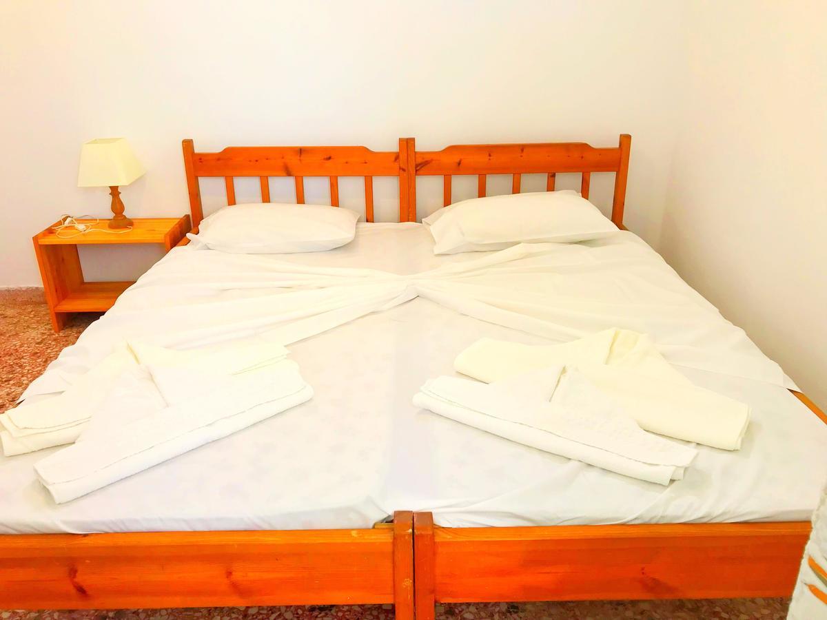 Katerina Beach Rooms Ándros Extérieur photo