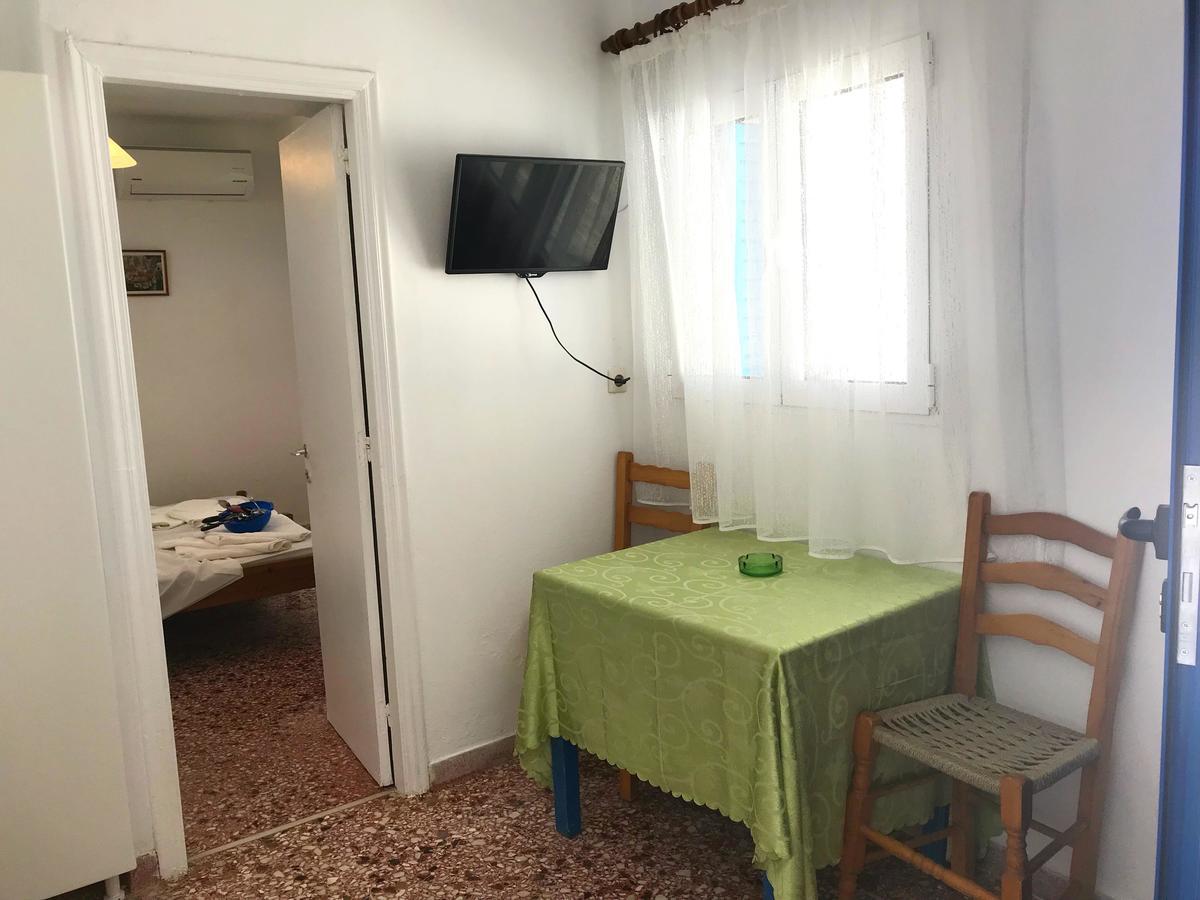Katerina Beach Rooms Ándros Extérieur photo