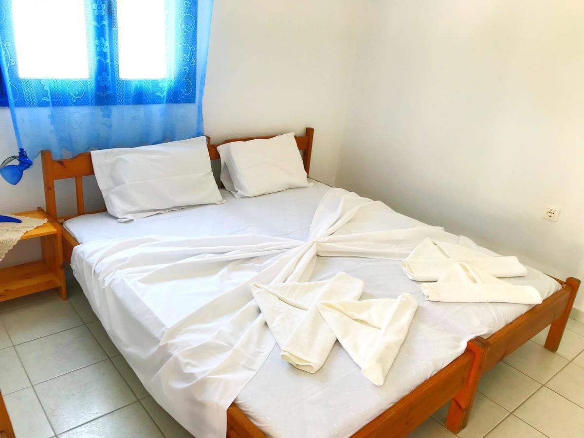 Katerina Beach Rooms Ándros Extérieur photo